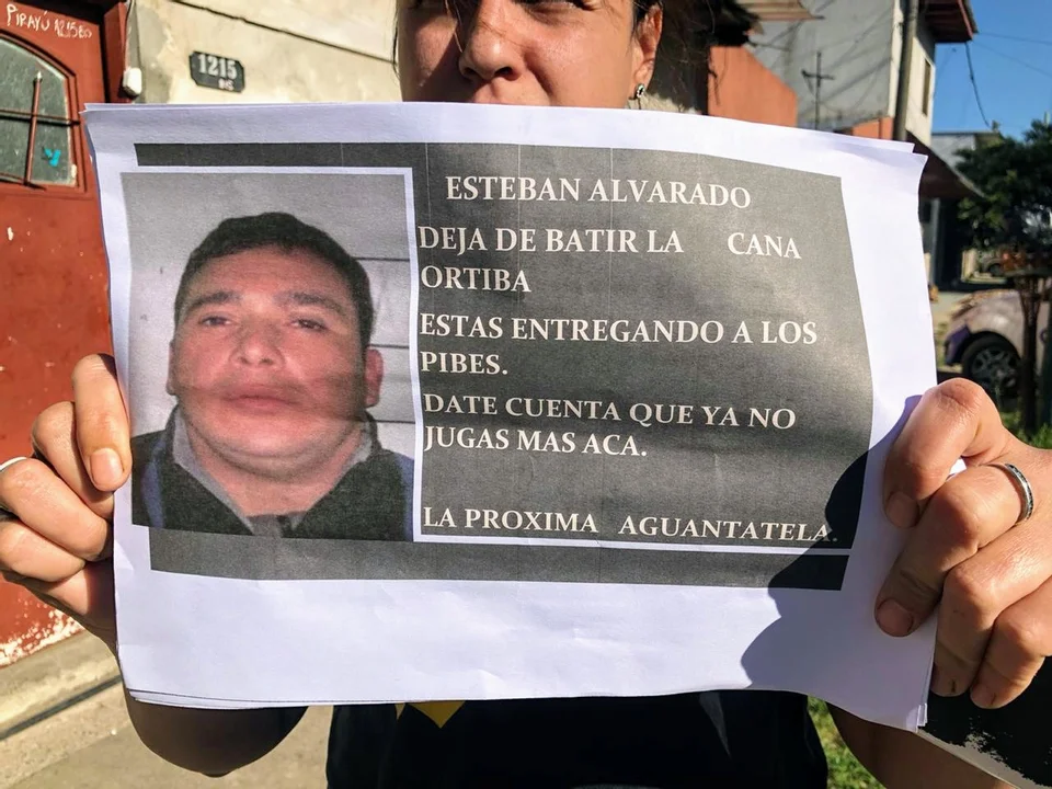Balearon una casa y dejaron una amenaza contra Esteban Alvarado