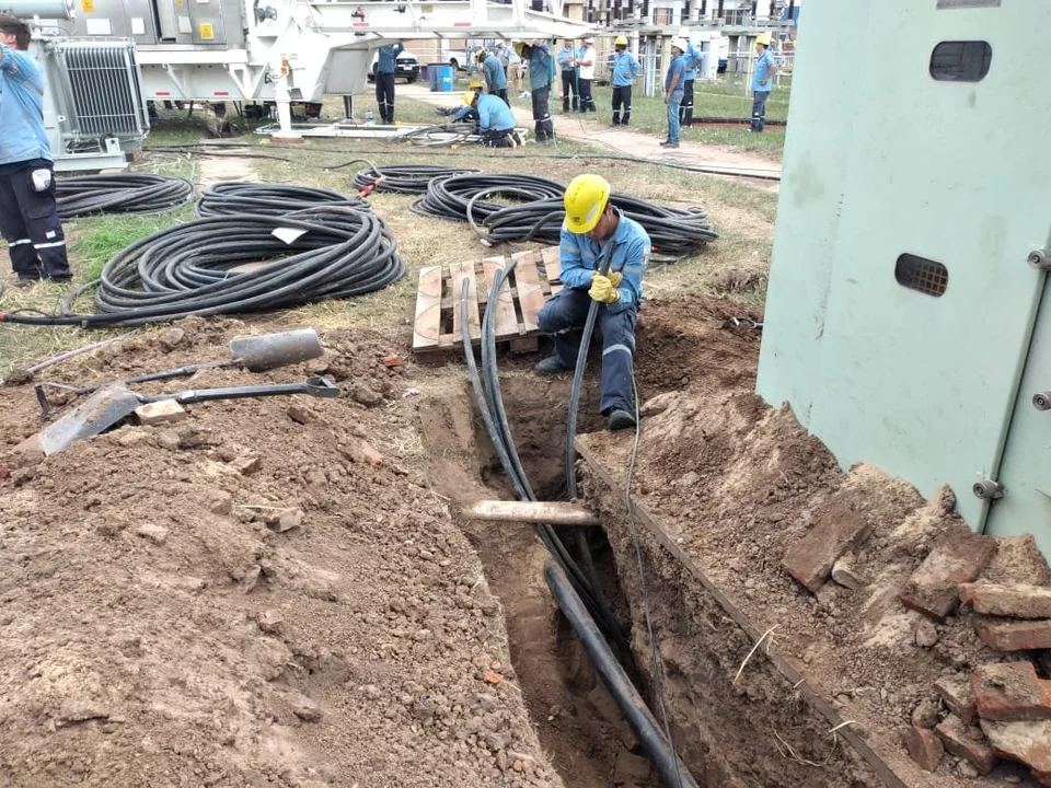 Cortes de luz: la EPE trabaja en la reparación de cinco cables subterráneos
