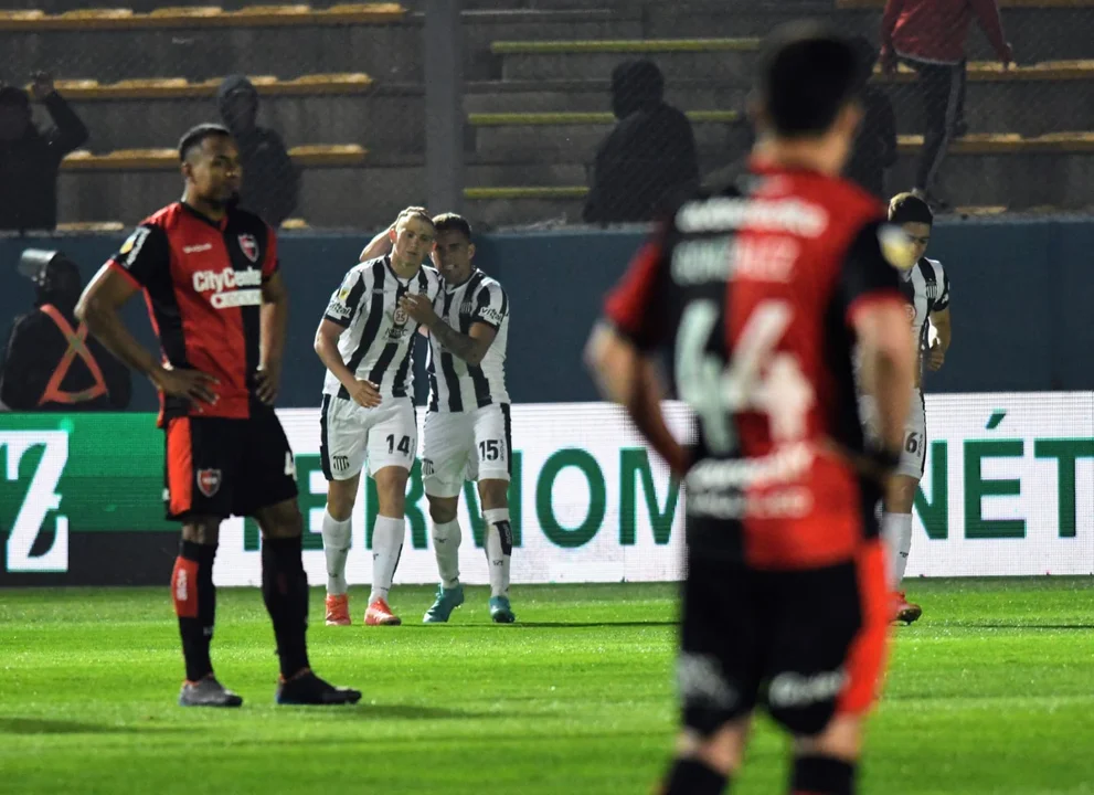 Newell’s no aguantó ante Talleres y se despidió de la Copa Argentina