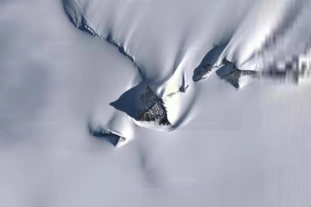 Imagen aérea de la formación glacial. 